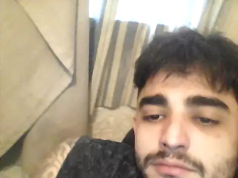 צ'אט XXX בשידור חי של Bezzzzzerr