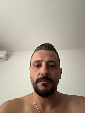 Živý XXX chat InsaneMattt