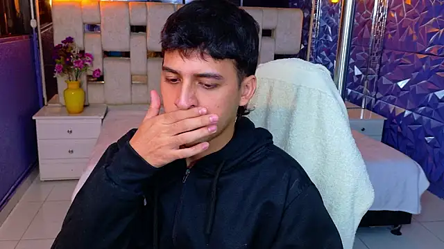 دردشة ian_sprouse الجنسية المباشرة