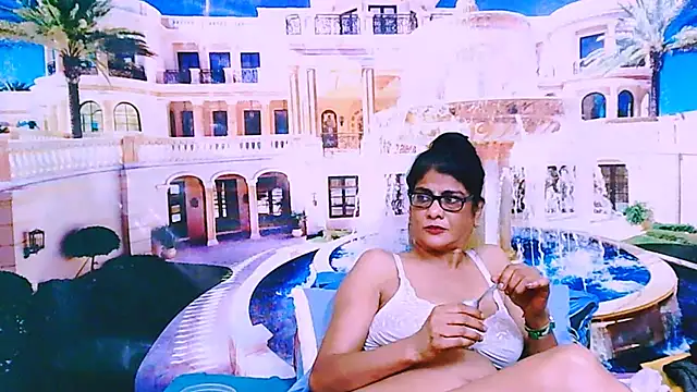 دردشة IndianAllure الجنسية المباشرة