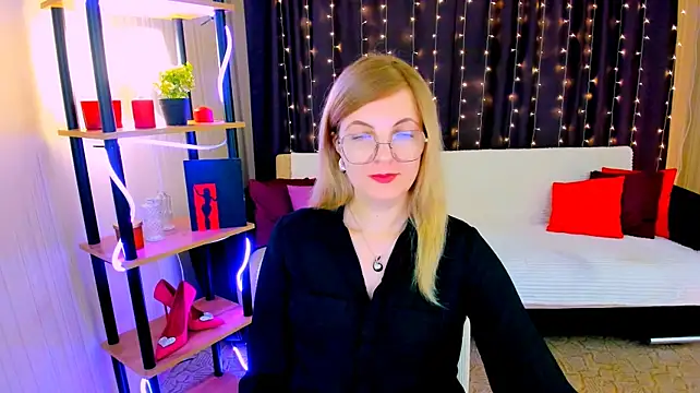 YourUniverser's Live XXX Chat