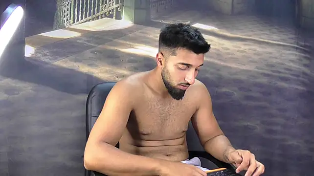 FinnJude live XXX chat