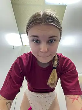 -MiaKitty Live XXX-chat