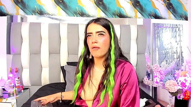 IsaDiiaz Chat XXX in diretta