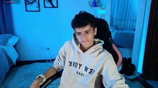 JuniorPrinceMorris Chat XXX live