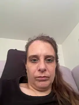 צ'אט XXX בשידור חי של Chantalee