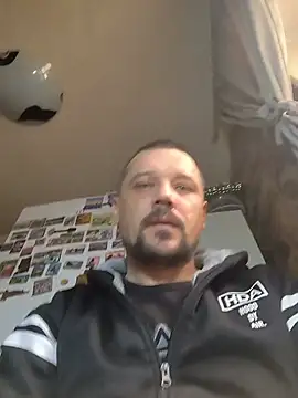 DanielOhCool Chat XXX live