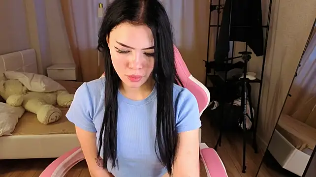 צ'אט XXX בשידור חי של Nikki_doll