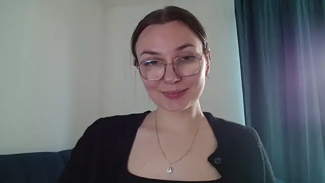 LooveELLYx Chat XXX in diretta