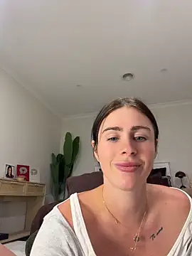 aus_queen Chat XXX live