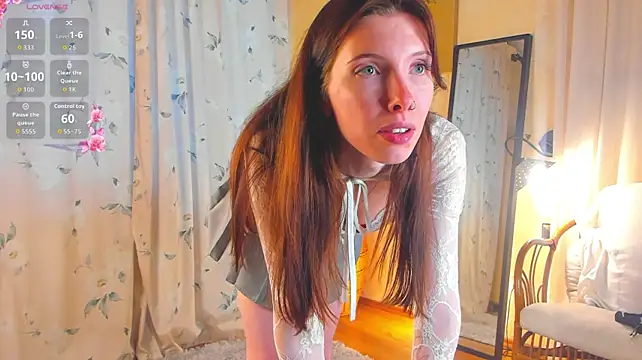 Chat +18 de MarinSabine ao vivo