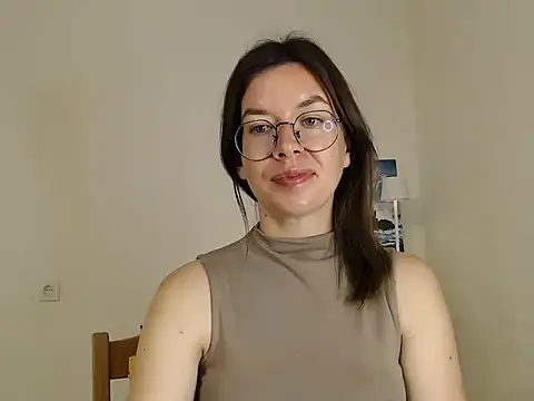 XXX chat uživo modela ElaraHart