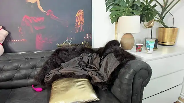 XXX chat uživo modela AlenaRios