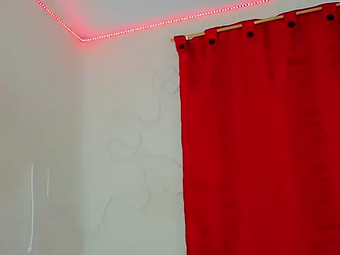 دردشة Kaomy_ الجنسية المباشرة