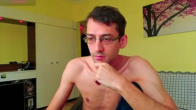 HungEddy Chat XXX in diretta