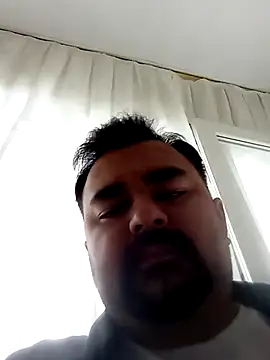 Chatroom XXX en direct de ozantkts