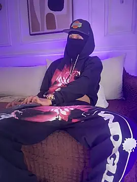 Chat XXX en directo de Stone_grey1_