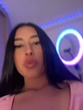 kymberly_18 Live XXX-Chat