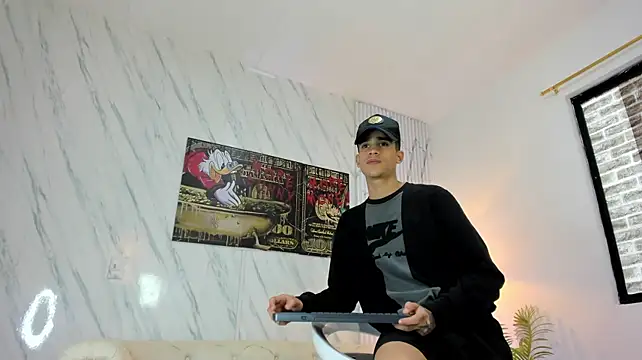 Chat +18 de COOL_BOYS2 ao vivo