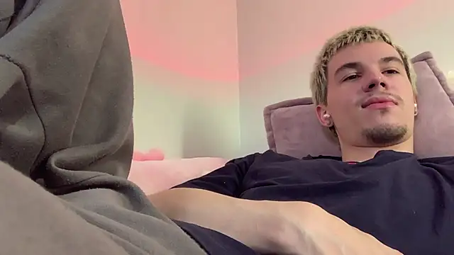 Chat XXX ao vivo de Jeremy1Scott