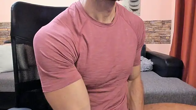 Chat +18 de HotHunkTrainer ao vivo