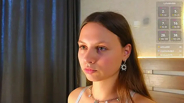 MayaPowell: απευθείας συνομιλία ΧΧΧ