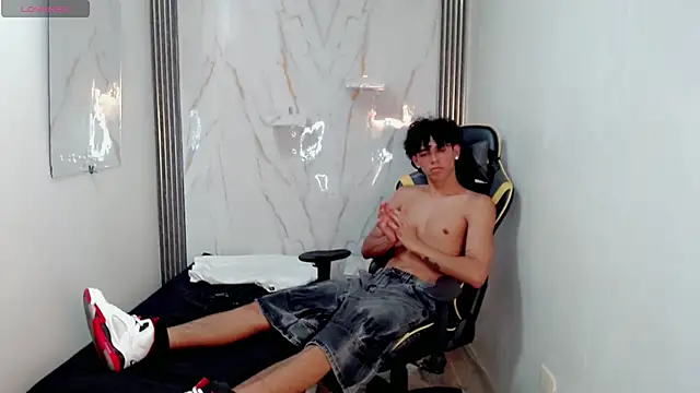 Chat +18 de FUNNY_DICK_ ao vivo