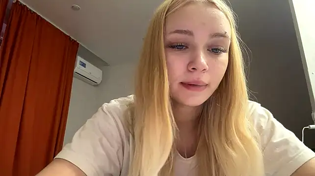 LovelyLisy 现场XXX聊天