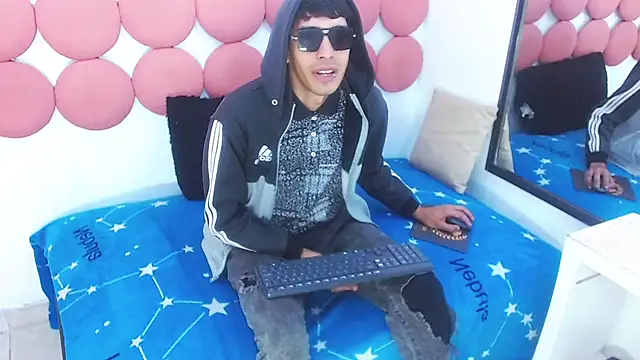 Drake_Jack – Naživo XXX chat