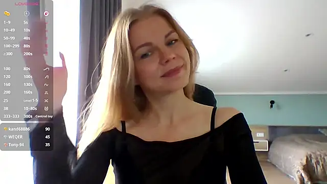 TinaDiamond's Live XXX Chat