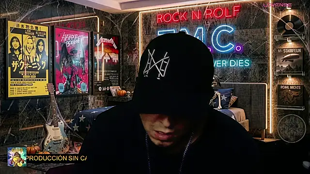 XXX chat uživo modela chino_roz