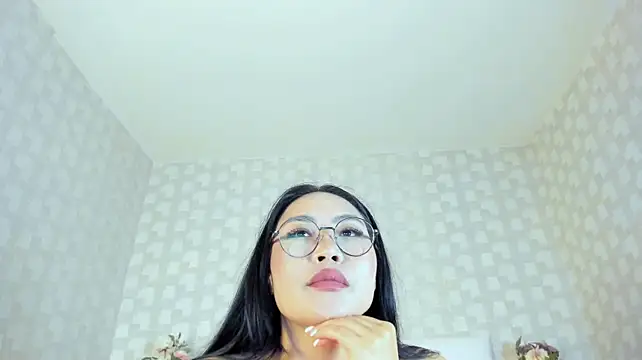 NatsumiHunのライブXXXチャット