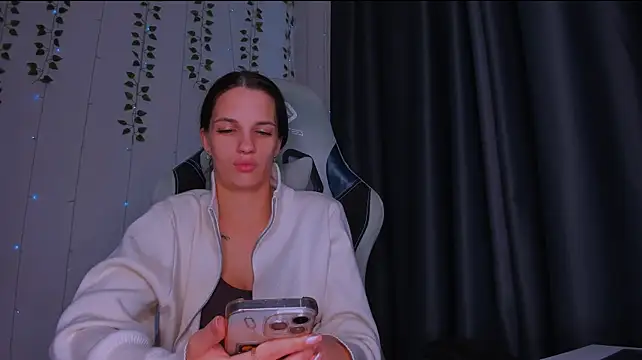 KarlaSim – Live XXX-chat