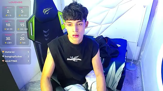 Chatroom XXX en direct de Liom_Gym