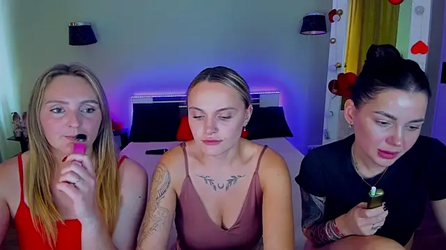 Онлайн чат XXX MagicEyess