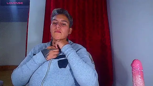 Živý XXX chat Yessi_rousse