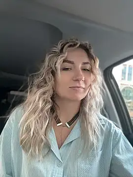 XXX chat uživo modela Crazy-Rosa