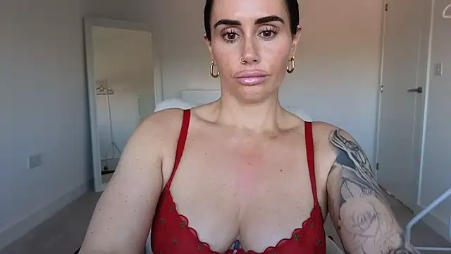 LibbyLoveHeartx – Naživo XXX chat