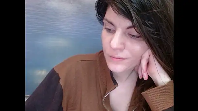 AliceTailor – Live XXX-chat