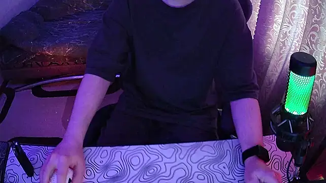 XXX chat uživo modela fame_bc