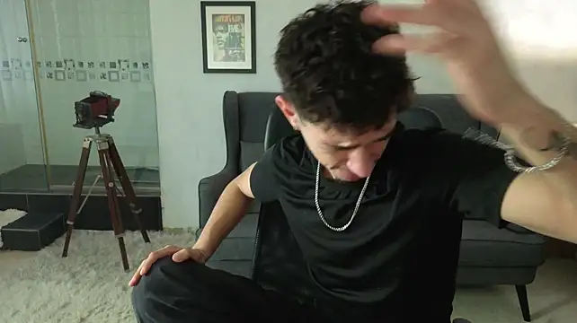 XXX chat uživo modela KaydenDrew