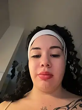Hey_Cata élő XXX-chatje