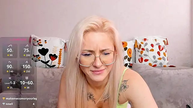 LadyIzabel's Live XXX Chat