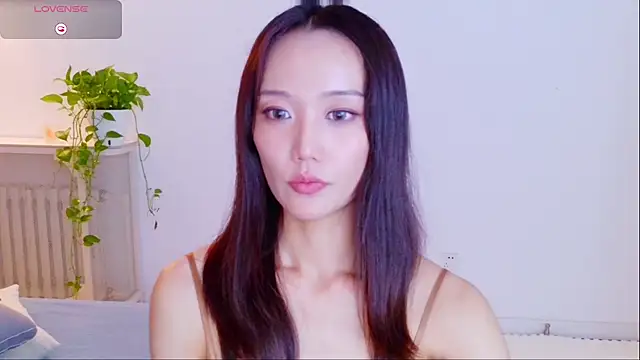 yufenna Chat XXX in diretta