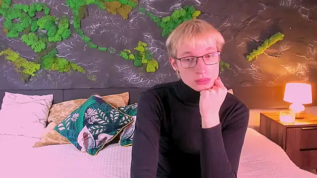 Živý XXX chat ADRIAN_LUKS