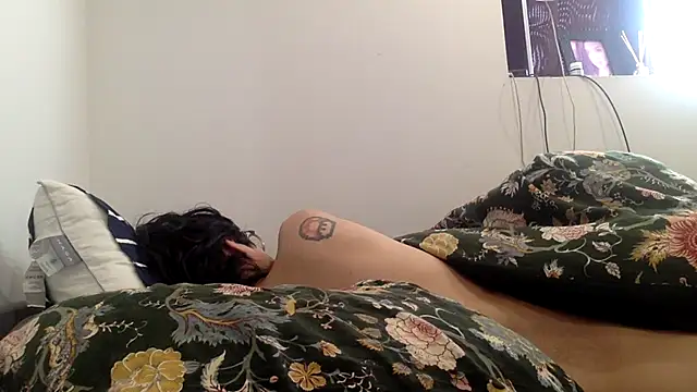 Chat XXX ao vivo de Alex_Dot