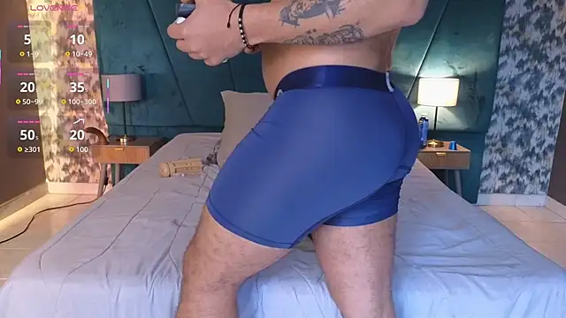 Chat +18 de OliverWyse ao vivo