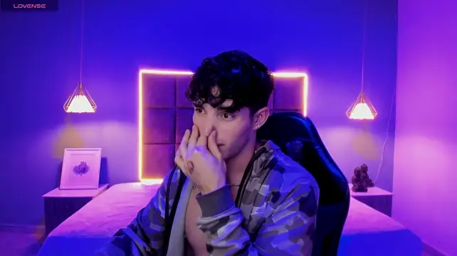 AlejooTwink Live XXX-chat