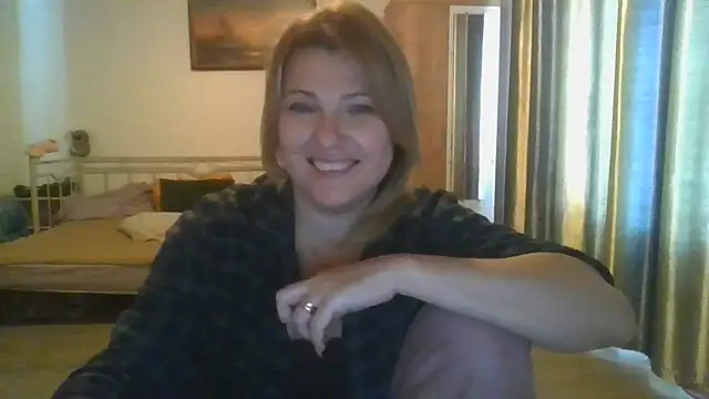 ElenaLove888 Live XXX-Chat