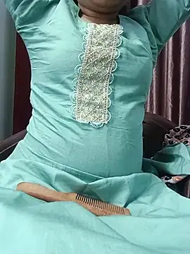 Ruhi_07 Adlı Modelin Canlı XXX Sohbeti